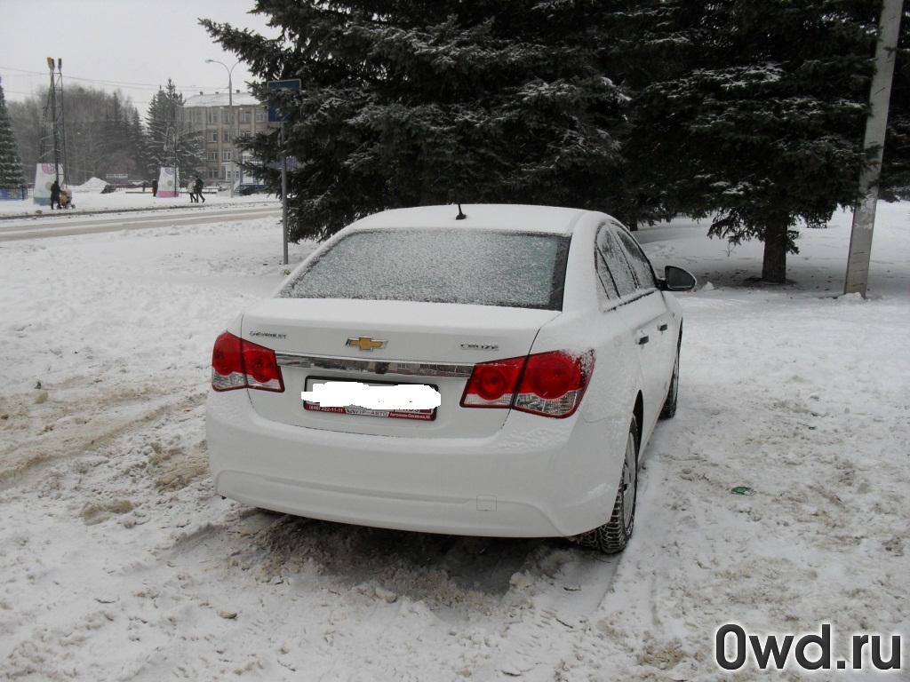 Битый автомобиль Chevrolet Cruze (2012) в Кинеле